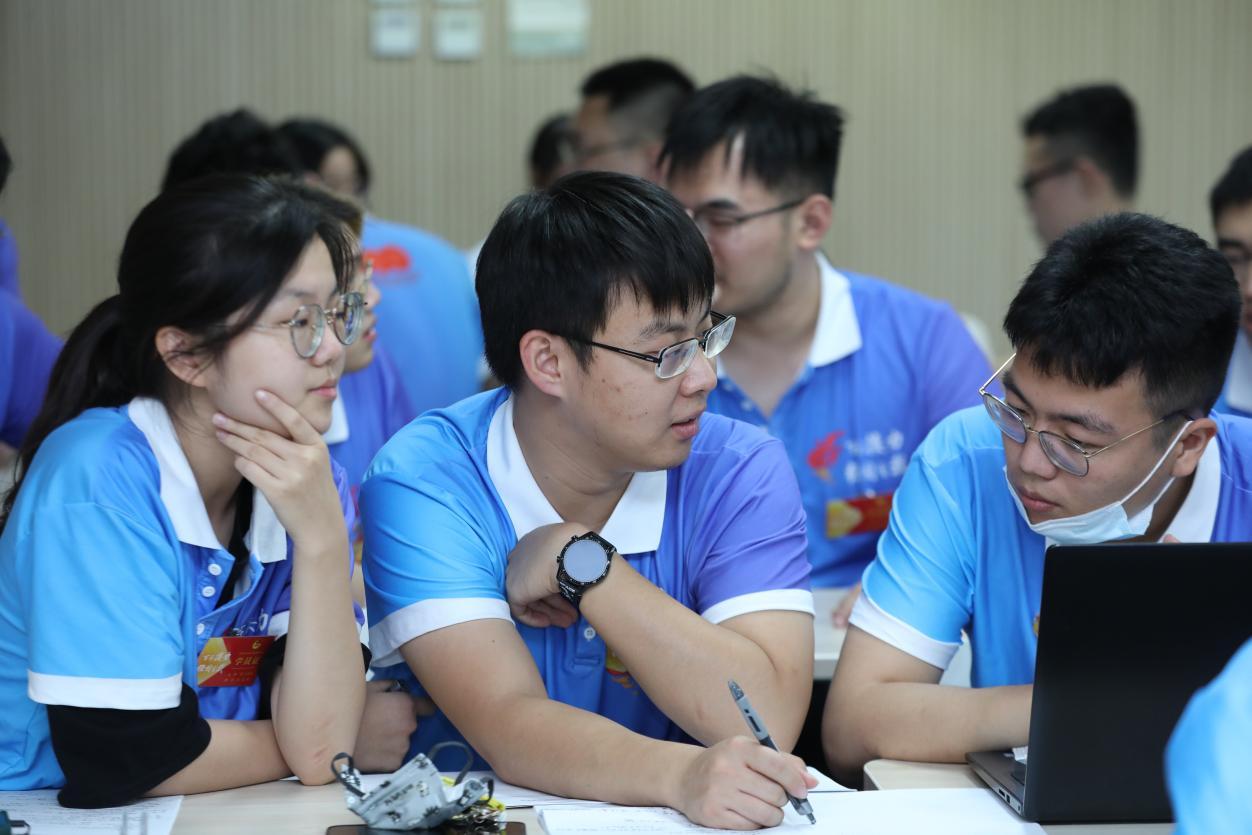 image015.png image015.png