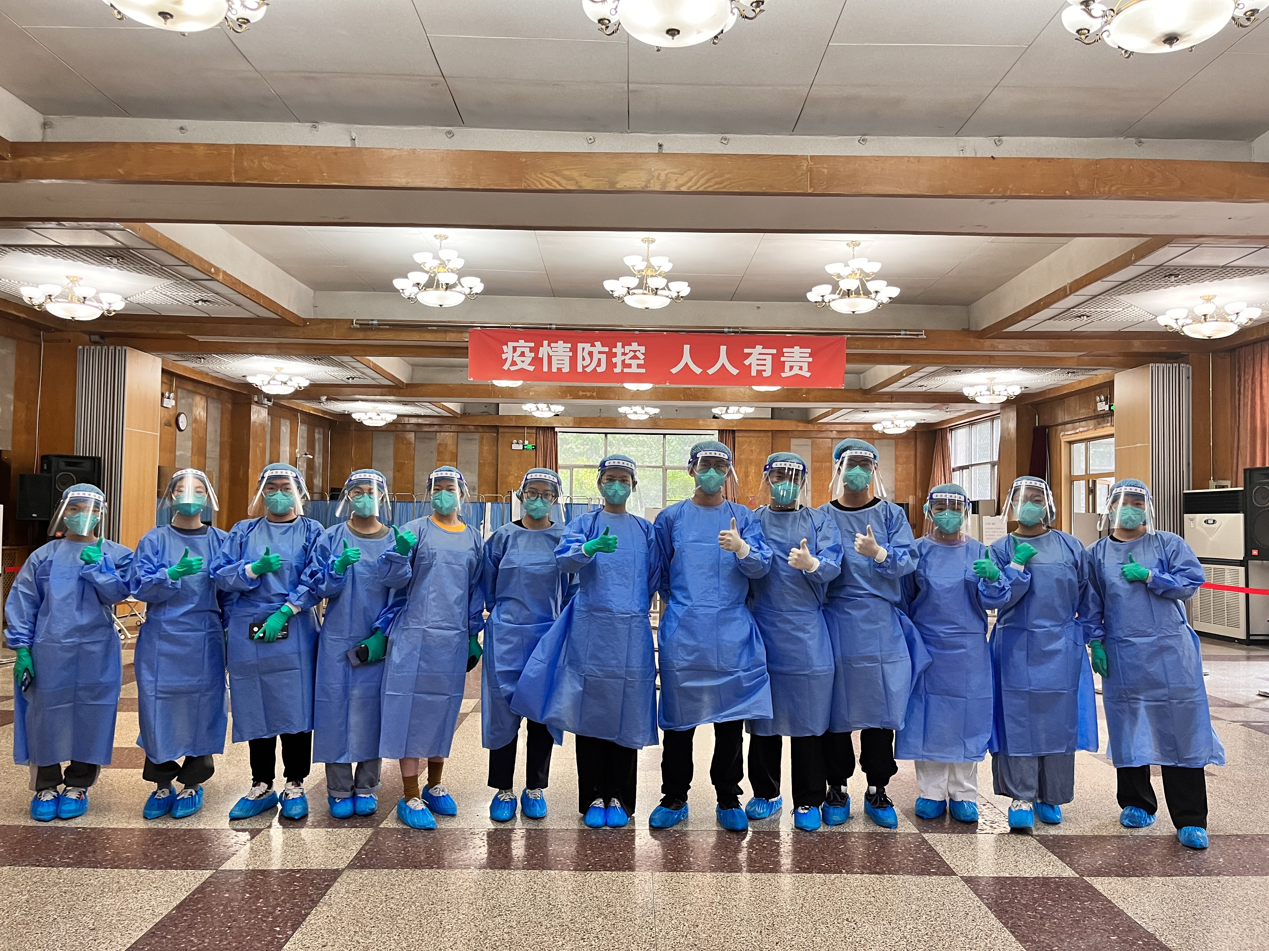 20220603-明辨真章,体悟真知——疫情防控中学生党支部的特殊“党课”-吕宇乾-美0党支部参加核酸检测志愿服务jpg 20220603-明辨真章,体悟真知——疫情防控中学生党支部的特殊“党课”-吕宇乾-美0党支部参加核酸检测志愿服务jpg