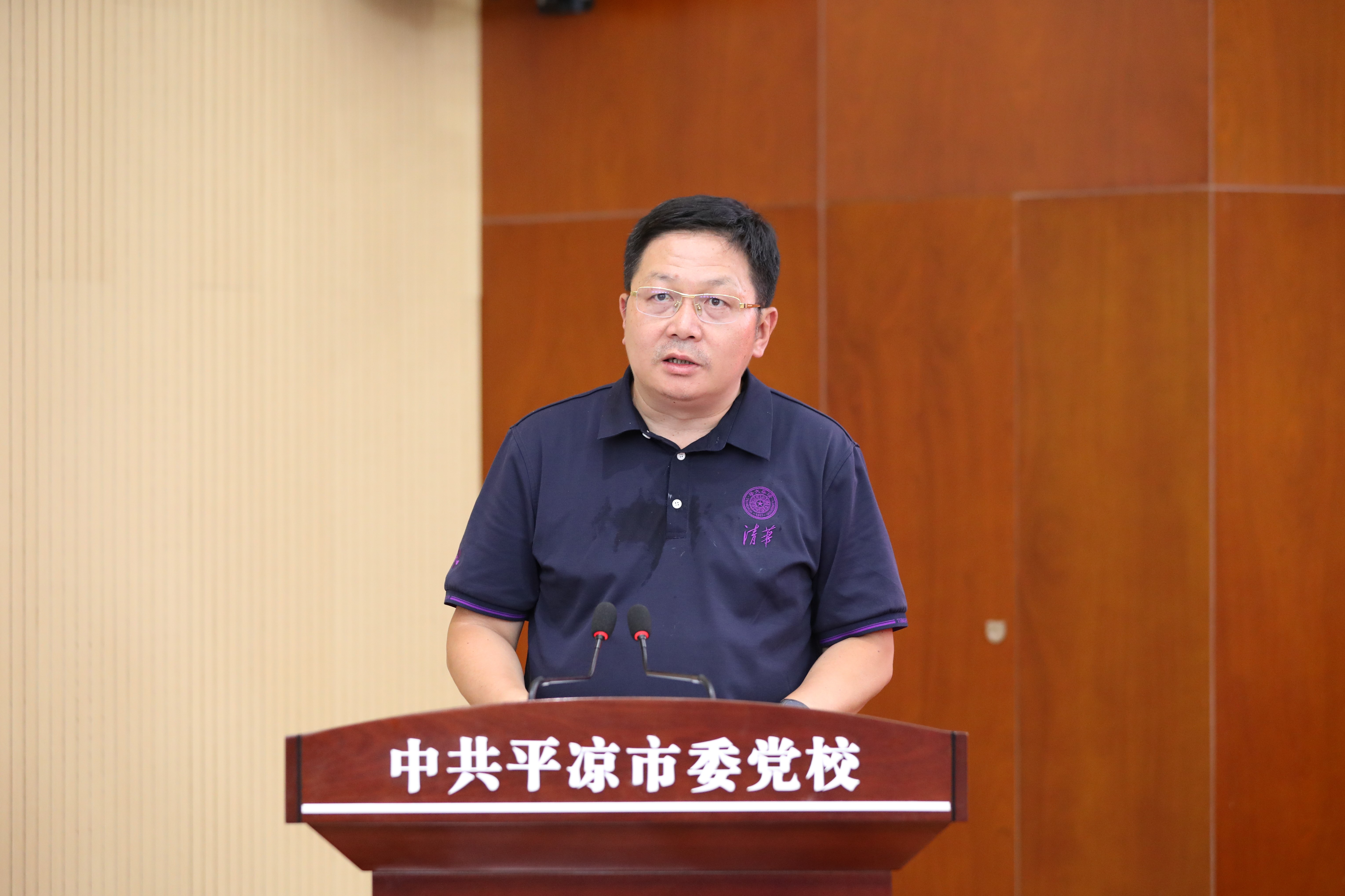20230710-beat365中文官方网站乡村振兴甘肃平凉远程教学站揭牌暨乡村教师护眼灯捐赠仪式  -beat365中文官方网站继续教育学院院长刘震讲话-平凉融媒体中心拍摄.jpg