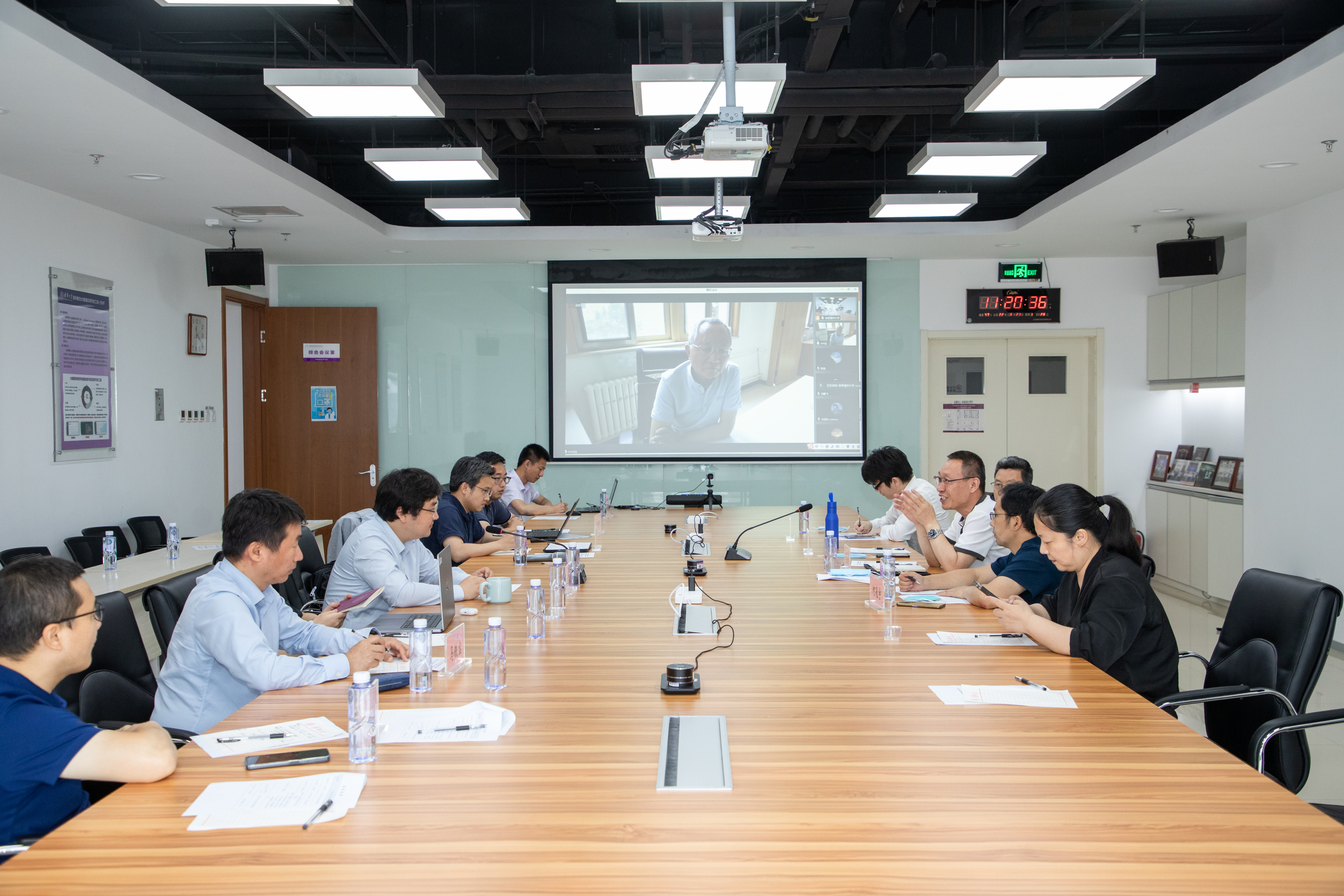 20220627-清华用友联合研究中心成立大会-张新鹏-第一次管委会jpg 20220627-清华用友联合研究中心成立大会-张新鹏-第一次管委会jpg